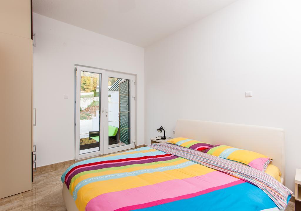 La Perla Apartments スティヴァン 部屋 写真